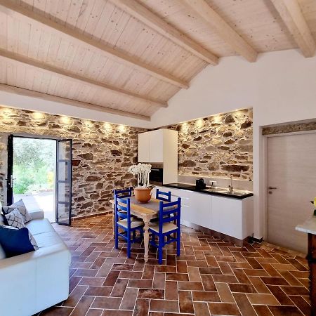 Stazzo San Teodoro La Quercia Piscina Condivisa Appartement Buitenkant foto