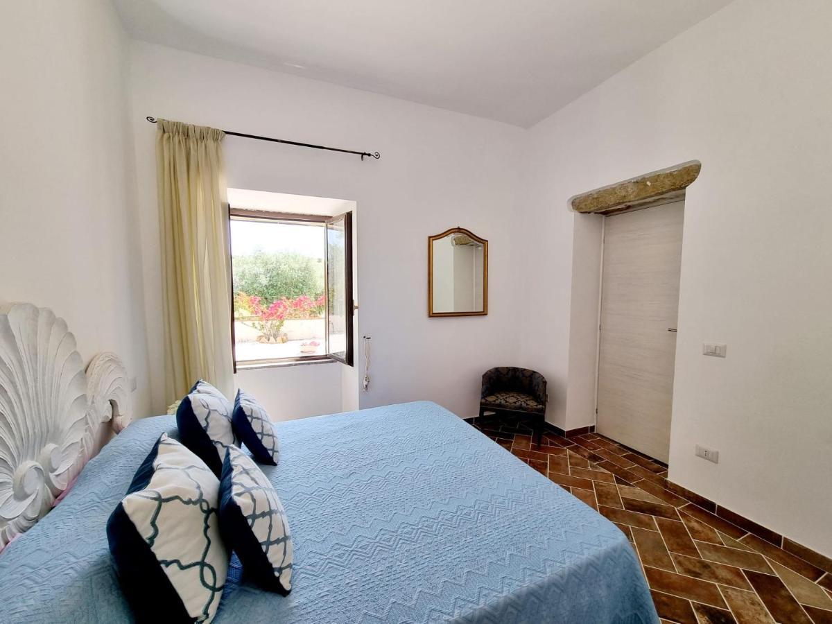 Stazzo San Teodoro La Quercia Piscina Condivisa Appartement Buitenkant foto